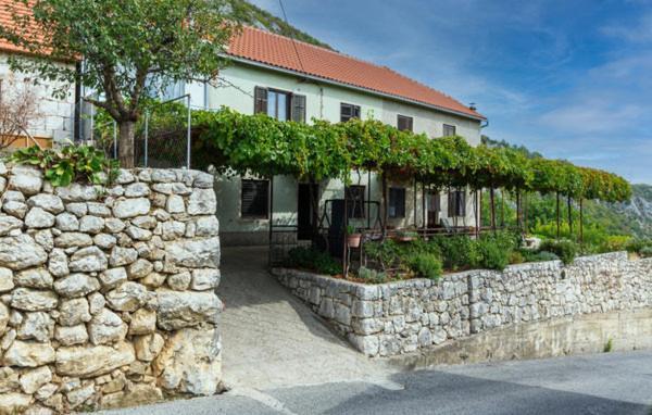 Apartman Ante Apartment Zvecanje Exterior foto